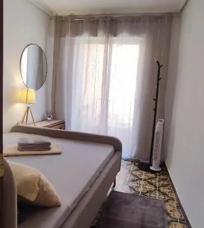 Habitacion Con Balcon Privado. *