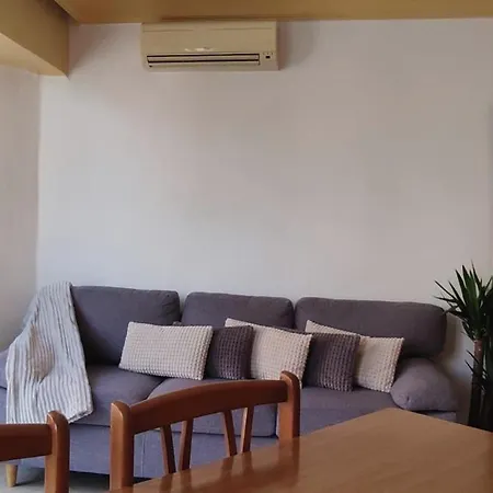 Habitacion Con Balcon Privado. Homestay